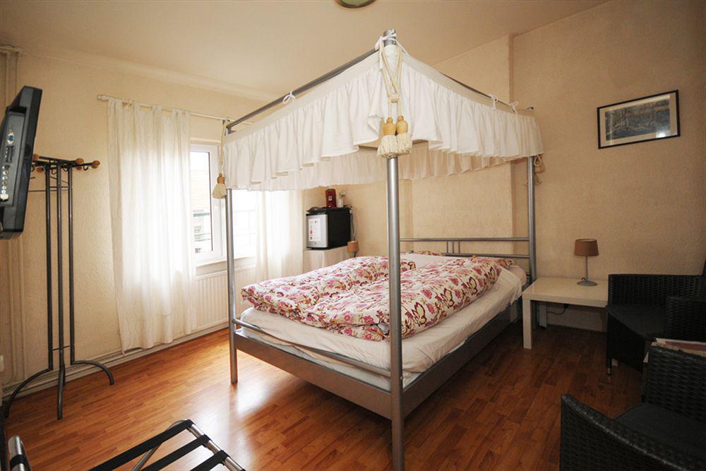 Valkenburg aan de Geul Pension Auberge De Dael المظهر الخارجي الصورة